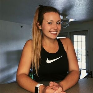 Meet your Posher, Jenna